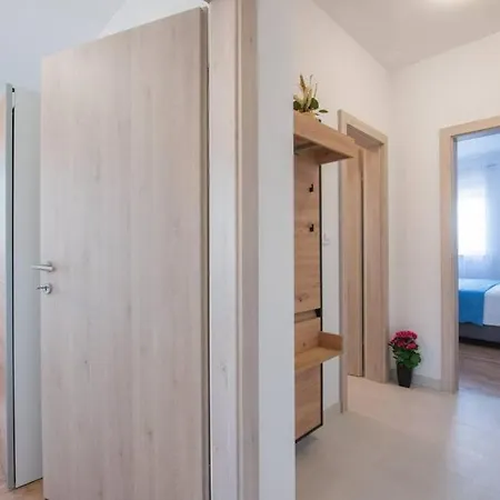 Dola With Private Pool