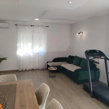 Villa Dola With Private Pool Ercegovci